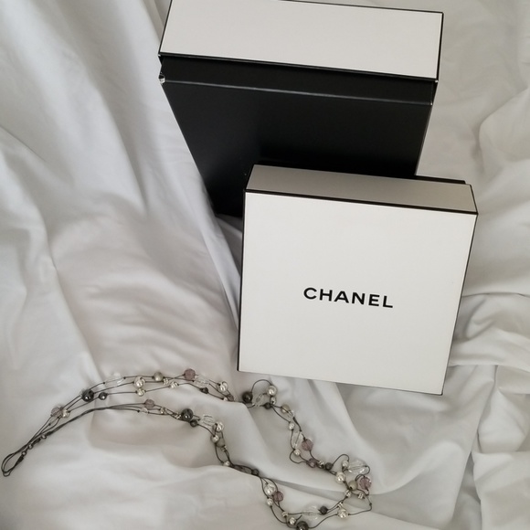 2 CHANEL Keepsake boxes $50 - Picture 3 of 8
